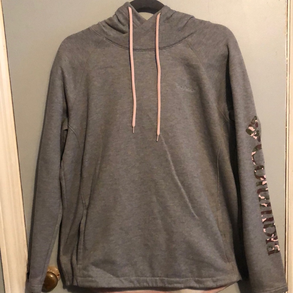 Like New Columbia Hooded Sweatshirt size L